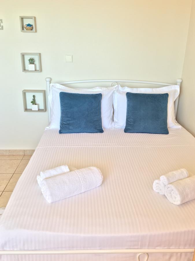 Koumpe Blue Sea View Apartment  Rethymnon Exterior foto