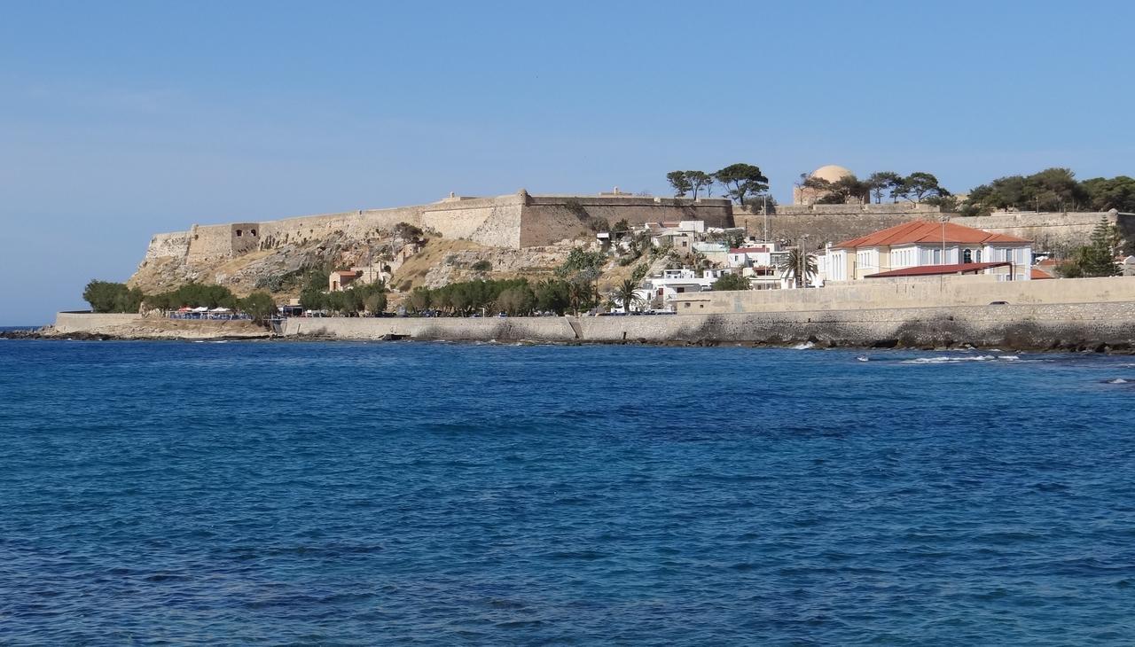 Koumpe Blue Sea View Apartment  Rethymnon Exterior foto